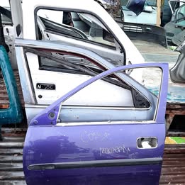 Puerta pelada chevrolet corsa 1.6 año:2005