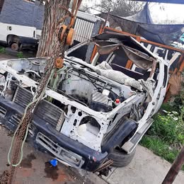 Caja de cambios Nissan d-21 2.4 año:1998