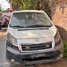 Caja de cambio Peugeot expert año:2014