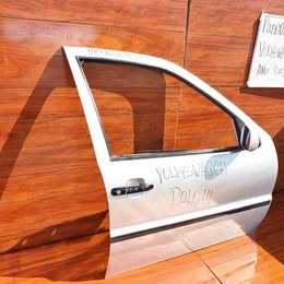 Chapa de puerta volkswagen polo 1.4 año:2004