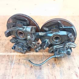 Dos caliper chevrolet corsa 1.6 año:2006