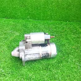 Motor de partida Renault clio año:2001