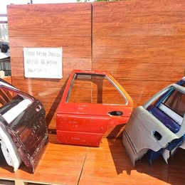 Puerta Nissan v-16 twimcan año:1994-2009