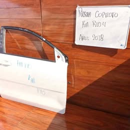 Puerta pelada copiloto kia Río año:2018