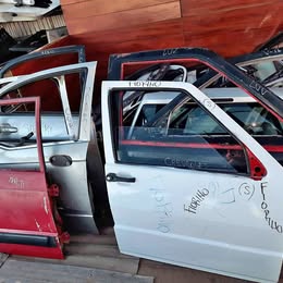 Puerta pelada Fiat fiorino año:2007