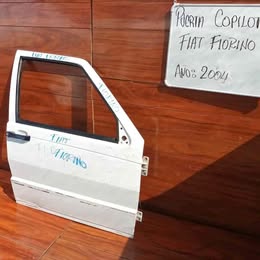 Puerta pelada Fiat fiorino año:2009