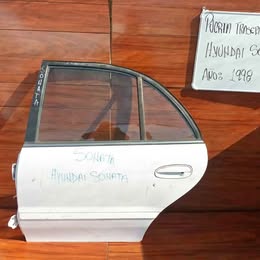Puerta pelada hyundai sonata año:1997