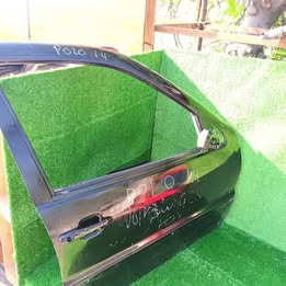 Puerta pelada volkswagen polo 1.4 año:2005
