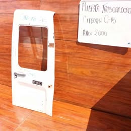 Puerta trasera Citroën C-15 año:2000