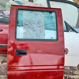 Puerta trasera completa chevrolet luv 2.3 año:1995