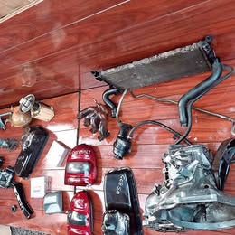 Tercera luz de frenos chevrolet corsa 1.6 año:2004