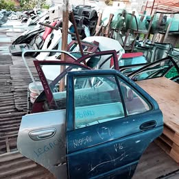 Vidrio puerta Nissan v-16 twimcan año:2005