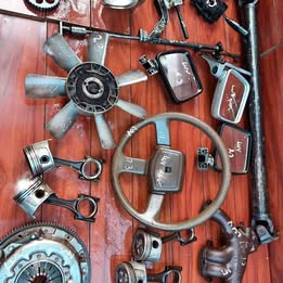 4 pistones con sus bielas chevrolet luv 2.3 año:1996