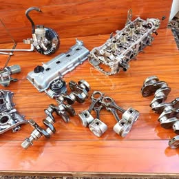 4 pistones con sus bielas Nissan v-16 twimcan año:2004