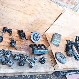 4 pistones con sus bielas Peugeot partner 1.9 año:2008