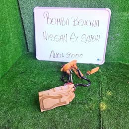 Bomba de combustible Nissan v-16 ex-salon año:2000