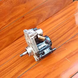 Bomba inyectora hyundai h-1 año:2012