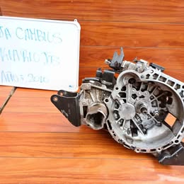 Caja de cambio kia Río JB año:2009