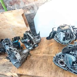 Caja de cambio Peugeot 307 año:2001