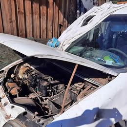 Caja de cambio Peugeot partner 1.9 año:2008