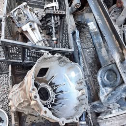 campana-de-caja-de-cambio-chevrolet-luv-2-3-ano-1995-FB844575491844151.jpg Campana de caja de cambio chevrolet luv 2.3 año:1995