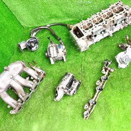 Culata completa Nissan v-16 ex-salon año:2000