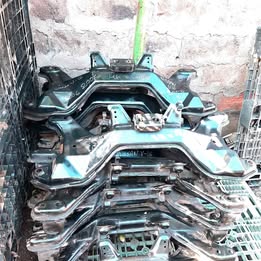 Cuna de motor Nissan v-16 twimcan año:1994-2009