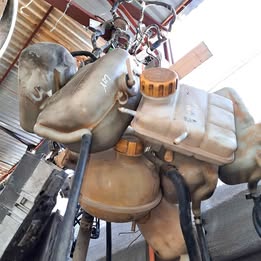 Deposito de agua chevrolet spark año:2009