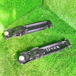 Dos bandejas chevrolet spark año:2009