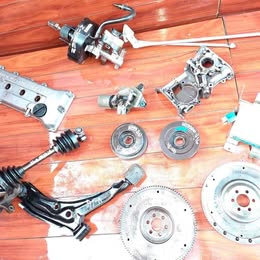 Dos bandejas Nissan v-16 twimcan año:2005