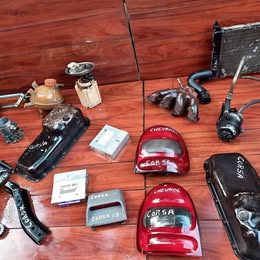 Dos focos traseros chevrolet corsa 1.6 año:2003