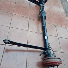 Eje trasero Samsung sm3 año:2013