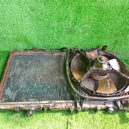 Electro ventilador Nissan v-16 tapa Roja año:1995