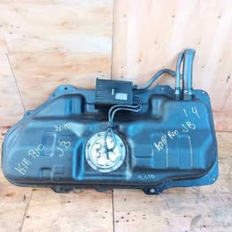 Estanque de combustible kia Río Jb año:2009