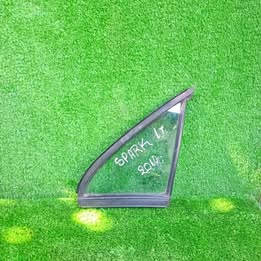 Luneta chevrolet spark año:2010