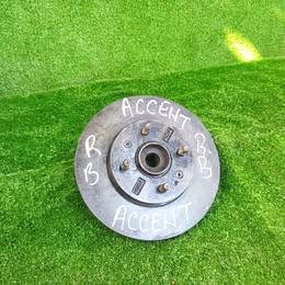 Masa-muñón hyundai accent Rb año:2016