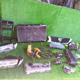 Máscara Nissan v-16 ex-salon año:2000