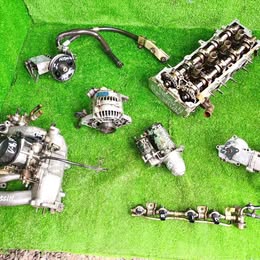 Motor de partida Nissan v-16 ex-salon año:2004