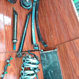 Múltiple de admisión Nissan d-21 2.4 año:2000