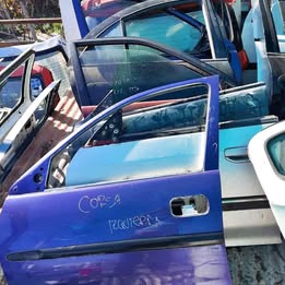 Puerta chevrolet corsa 1.6 año:2005