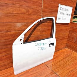Puerta pelada chevrolet combo año:2000