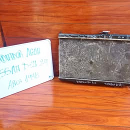 Radiador de agua Nissan d-21 2.4 año:1997