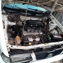 Sistema limpia parabrisas Nissan v-16 twimcan año:2000