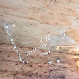 Vidrio puerta Nissan v-16 twimcan año:2008