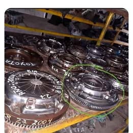 Volante de inercia con su prensa camión kia frontier 2.7 año:2004