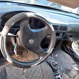 Volante manubrio Nissan v-16 twimcan año:2003