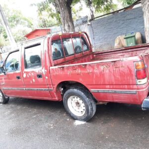 Puerta Trasera Izquierda Chevrolet Luv 2.3 1995