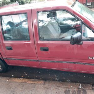 Puerta Trasera Derecha Chervolet Luv 2.3 1995