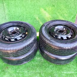 4 ruedas chevrolet corsa 1.6 año:2007