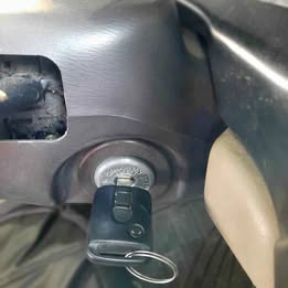 Chapa de contacto con sus llaves Samsung sm3 año:2013